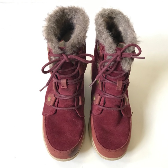 Sorel Explorer Joan Waterproof Boots Womens 8.5 Red Maroon Suede Faux Fur Snow - Picture 4 of 12